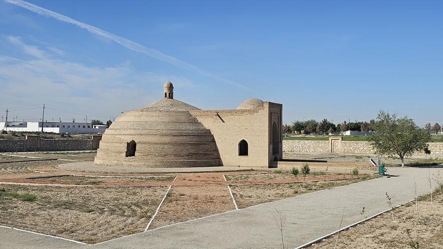 Под звёздами жемчужин Востока