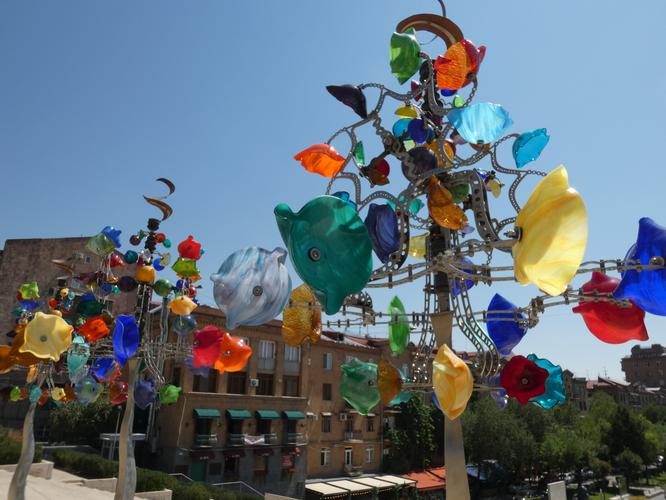 Армения, как чай с мёдом — тёплая, медленная, без спешки