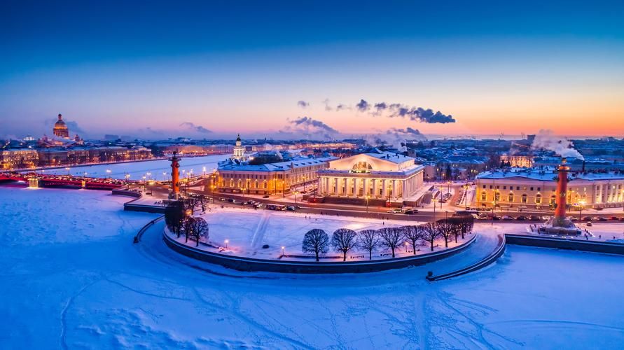 Новогодний Петербург — город-шедевр: творения эпохи