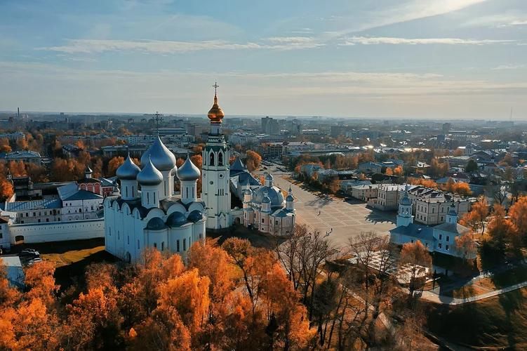 Автобус | Вологодская сказка: от кружев до седых монастырей