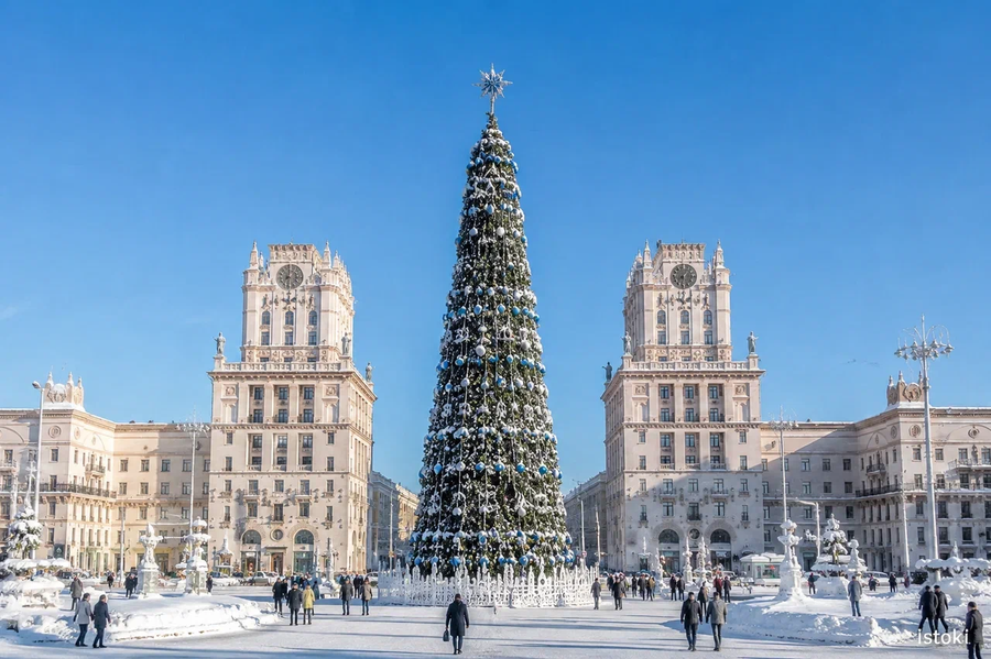 Автобус| Новый год в Минске: путешествие из столицы в столицу