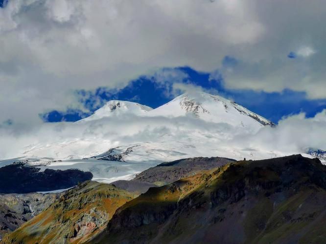 Новогодние чудеса Кавказа: праздничный отдых на курорте