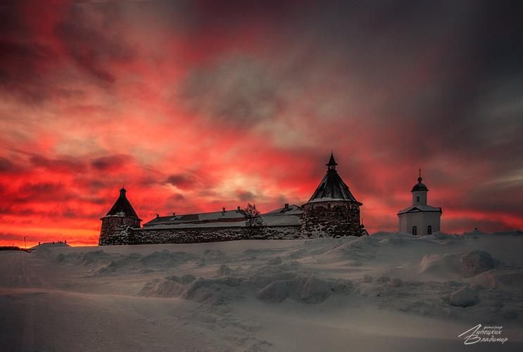 Новогодний путь к северному сердцу: Архангельск в огнях и тишине