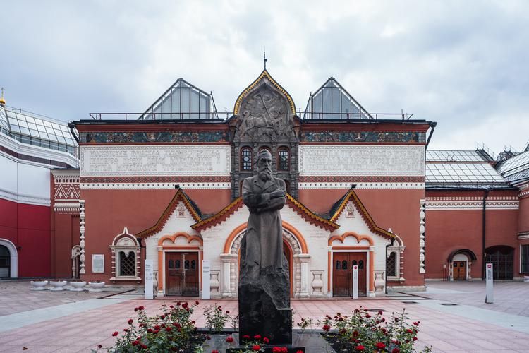 Поезд| Москва на майских: город, который вдохновляет