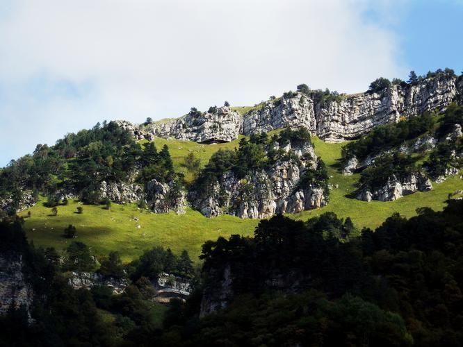 Где волны — не солёные, а тёплые, и время — не спешит
