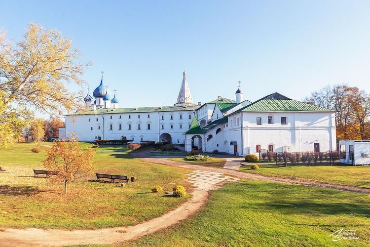 Царь велел меды кушать