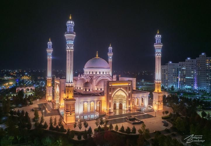 Две республики под снежной шапкой