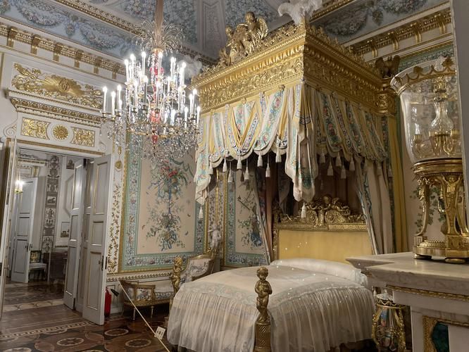 Дух Петербурга: вековые традиции